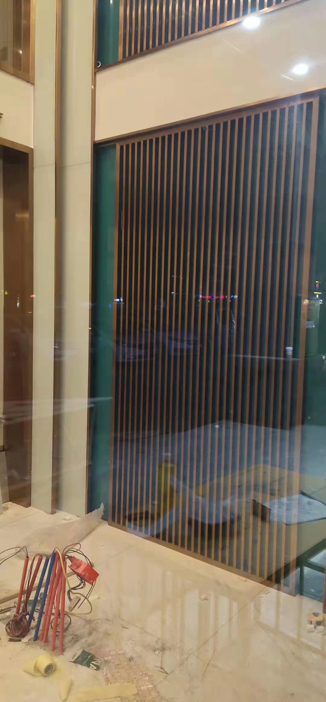 装修不锈钢装饰条会掉色吗,彩色不锈钢会氧化掉色吗