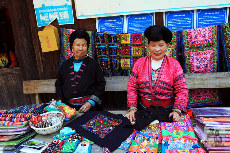 天下第一长发村是真有吗,天下第一长发村图片