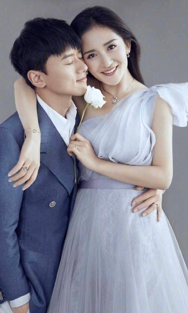 张杰谢娜高甜瞬间合照,张杰和谢娜一家四口的合照