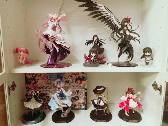 单反穷三代，手办毁一生