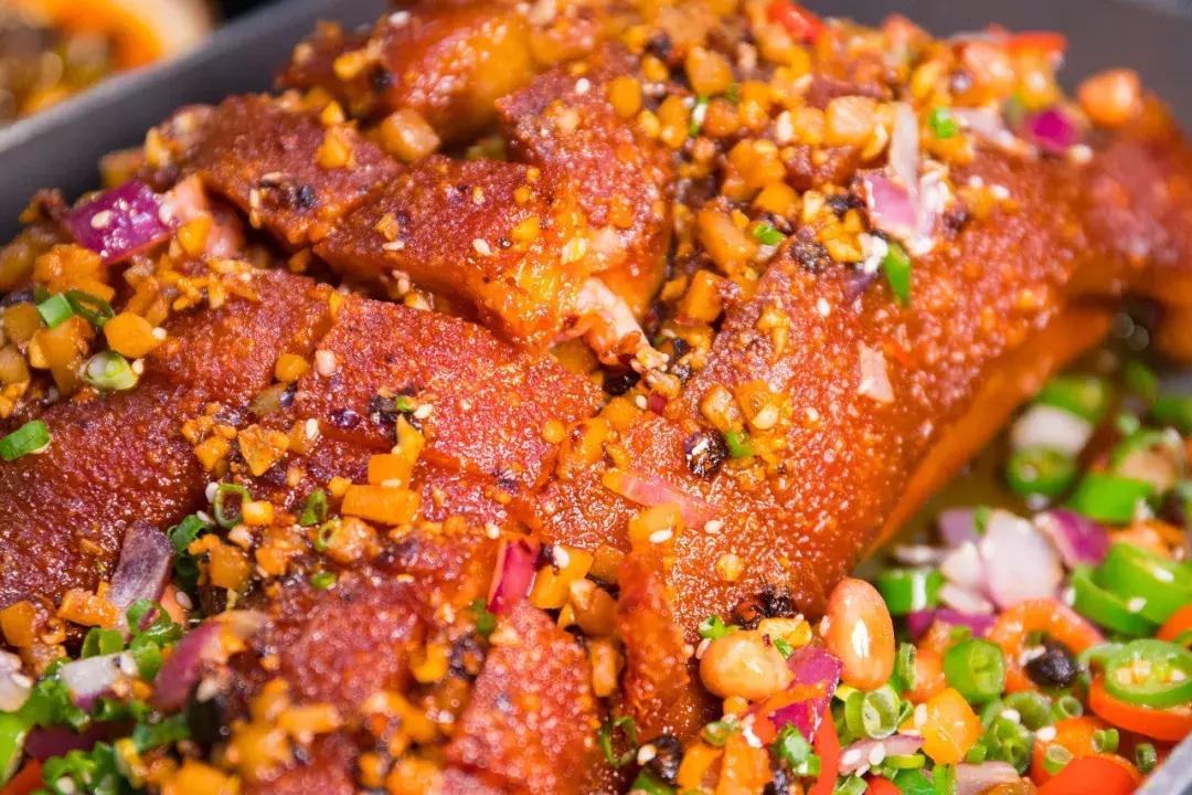 九龙坡巴国城景区,九龙坡中梁山5a景区具体在哪里