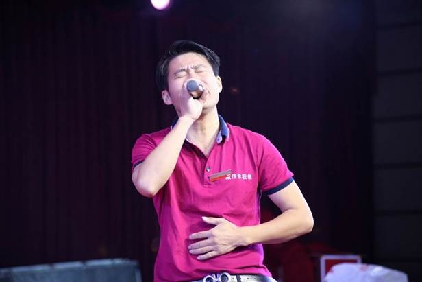 秋风送爽丹桂飘香秋雨绵绵,秋风送爽丹桂飘香秋意浓