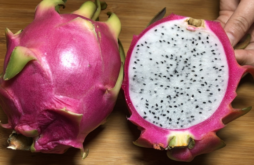 火龙果甜不甜这样挑选,挑选火龙果的时候如何判断甜不甜