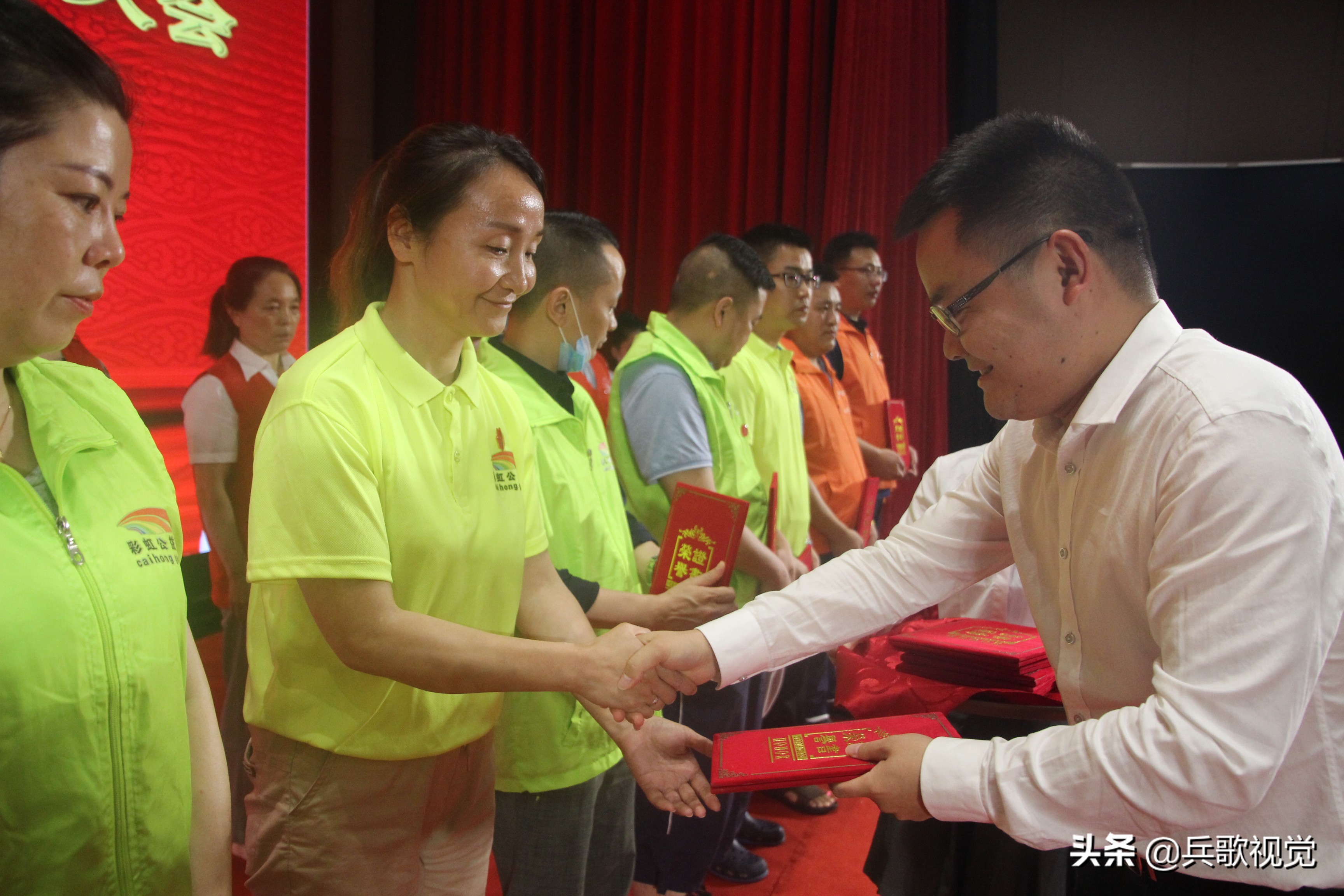 遵义有情有义,遵义爱心传递情暖人间