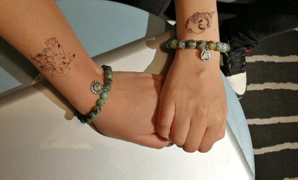 情人节送情侣手链好吗 (情人节戴什么情侣手链)