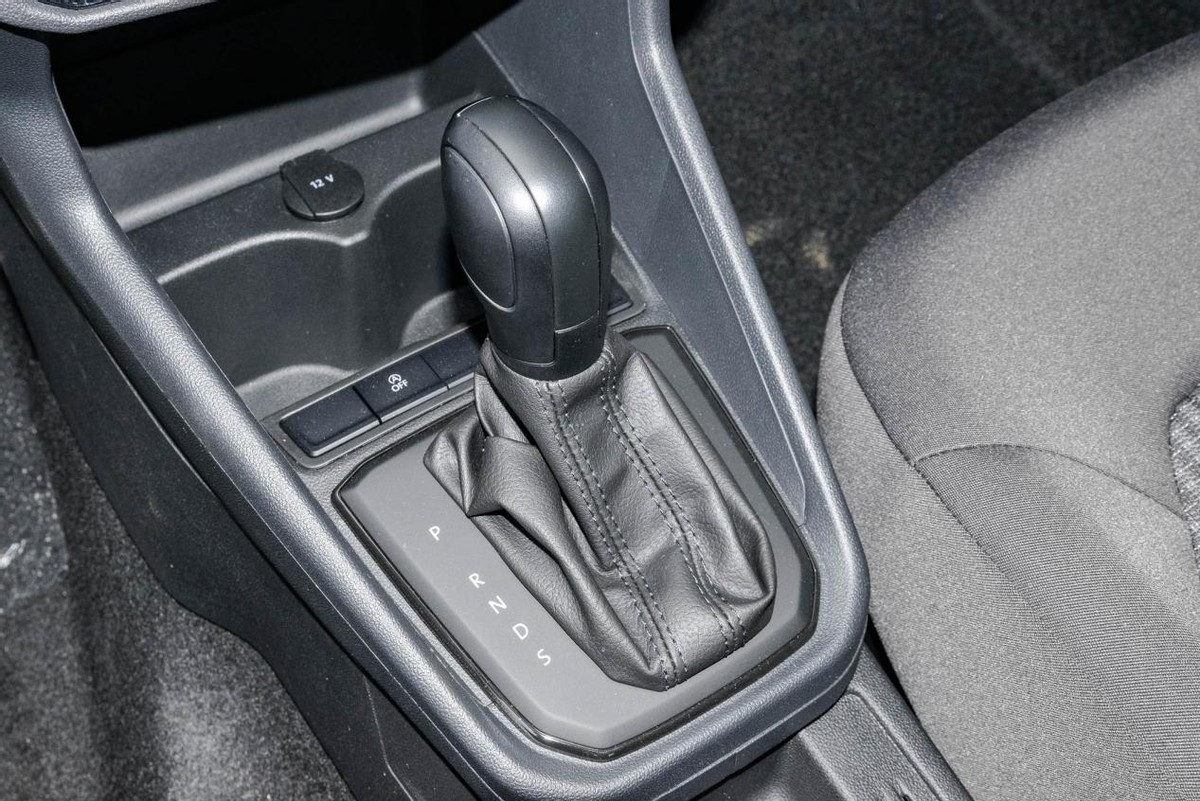 家庭代步买什么车比较实用,家庭用车买哪款车最合适