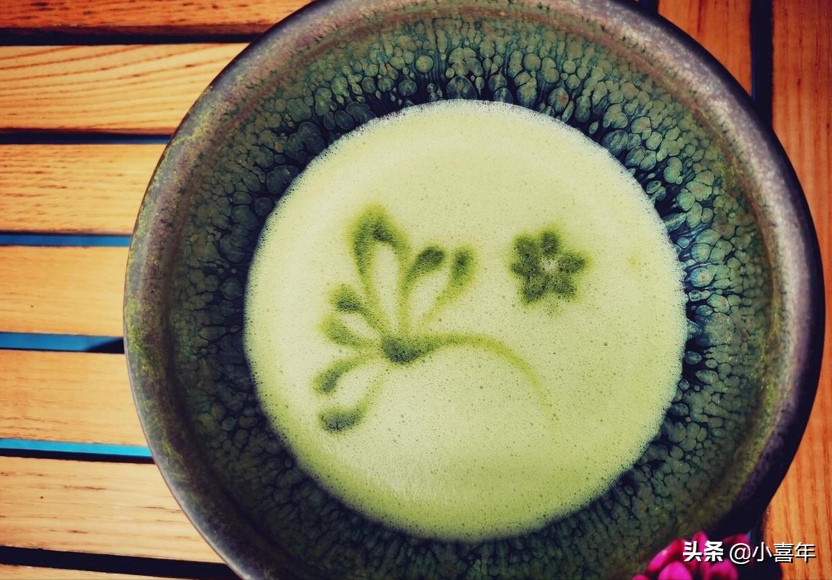 茶汤里有絮状,茶汤中出现泡沫