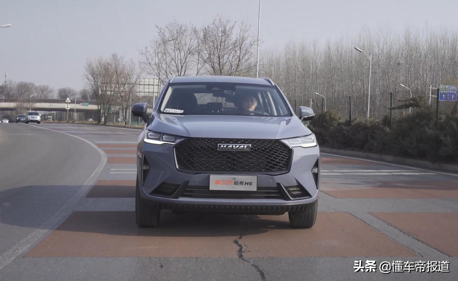 试驾全新三代哈弗h62.0顶配版,试驾第三代哈弗h62.0t