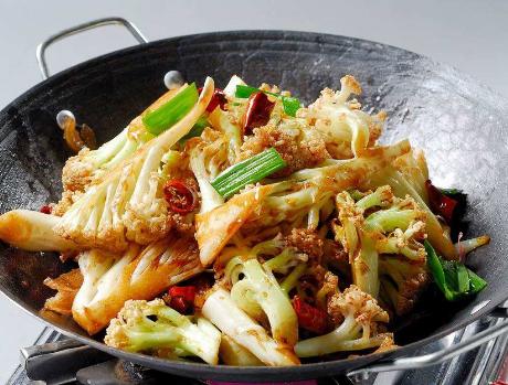 干锅花菜美味小技巧图片,干锅花菜怎么做又脆又香酥