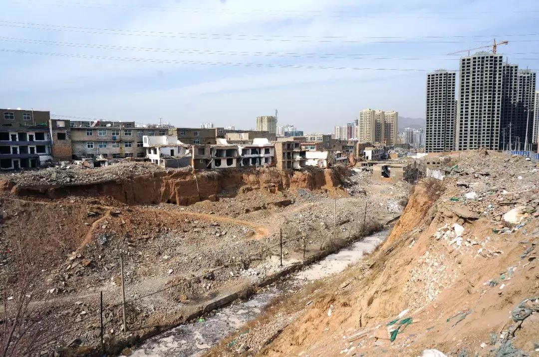 西宁一个臭水沟变成了大公园，看看在哪？