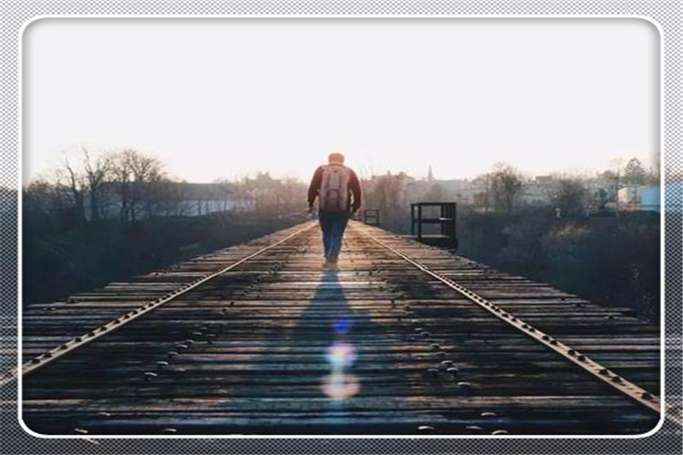 人生低谷还不起债,人生走到低谷欠一屁股债该怎么办