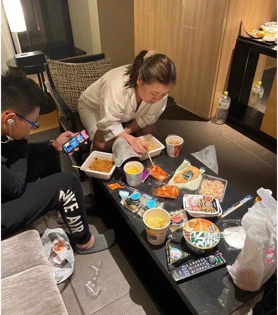 日本“熊本大叔”谷冈一幸和家人努力为中国募集3万多只口罩