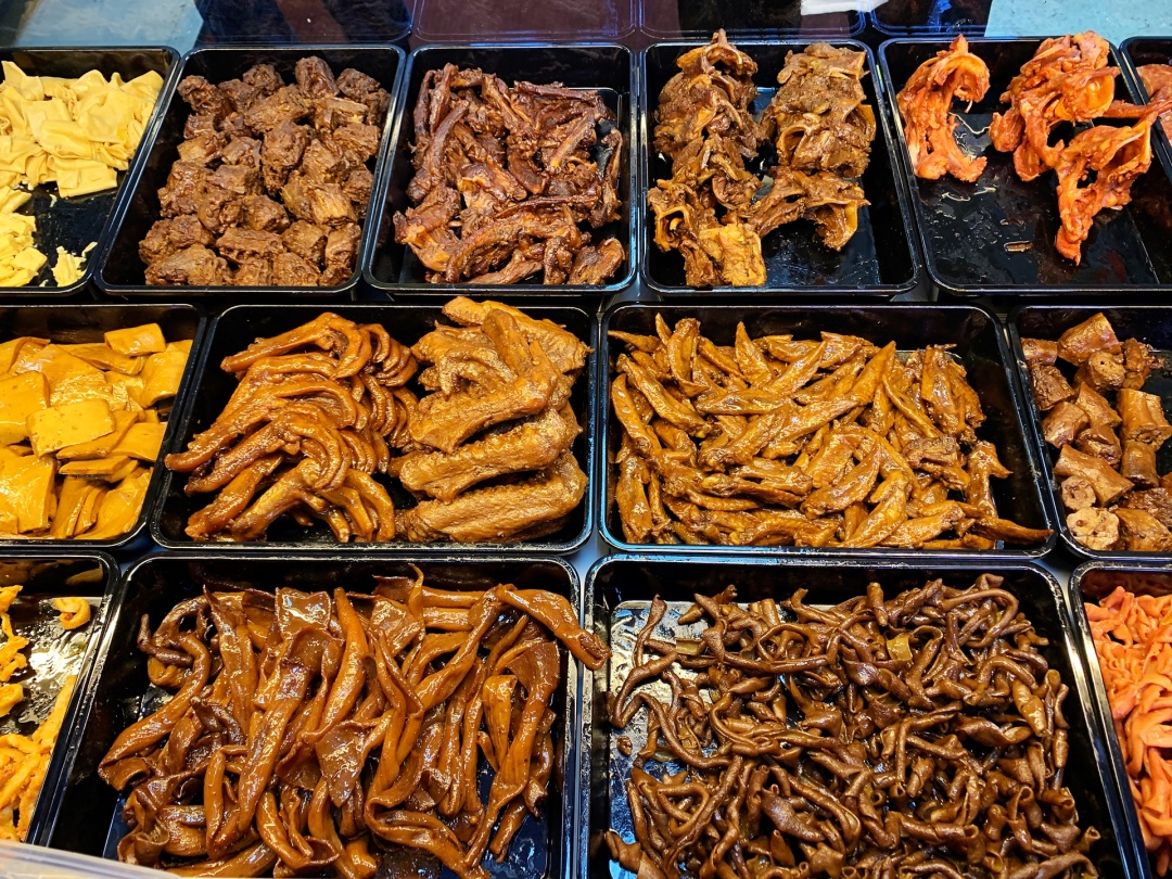 正宗麻辣鸭货探店,长春市哪有卖麻辣鸭货