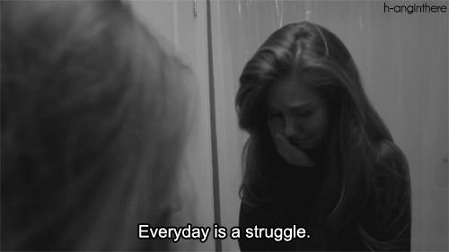 厕所照镜子视频,成年人照妖镜图片大全