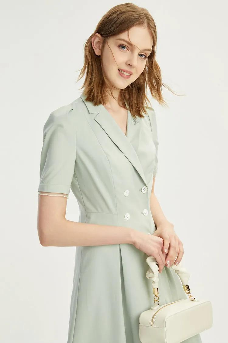 把冰激凌穿在身上,把冰淇淋穿到身上