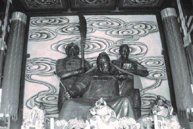 三国里面有哪些名将成为了神仙,三国时期除了关羽之外还有哪些人