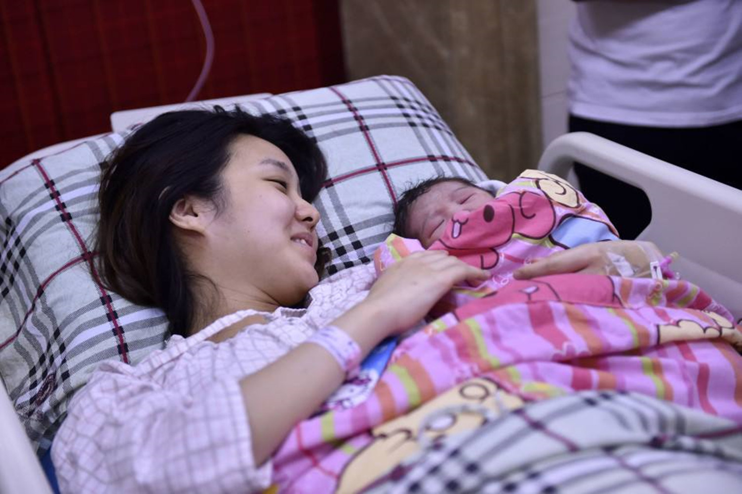 男孩不要女孩女孩子会怎么样,男孩子不要在外面随便生孩子好吗