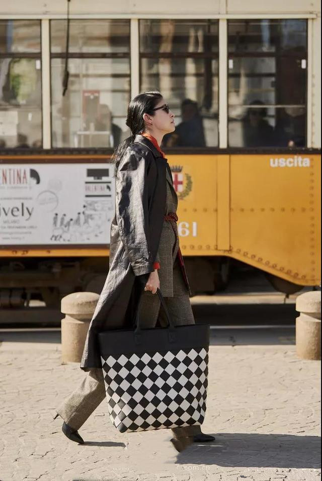 别背满大街的双肩包,托特包大容量高级感冬款