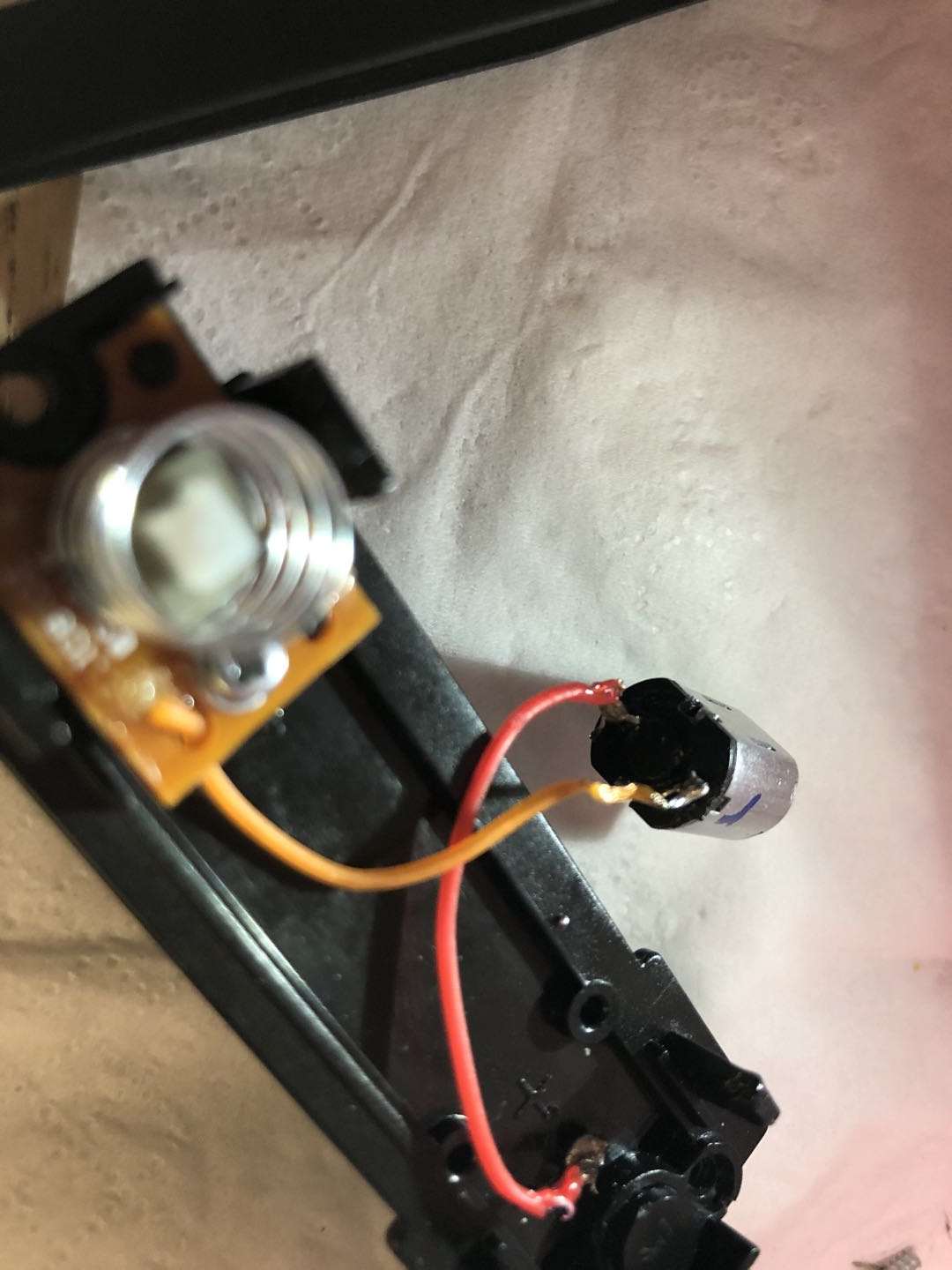 米兔维修螺丝刀,米兔轨道火车头维修