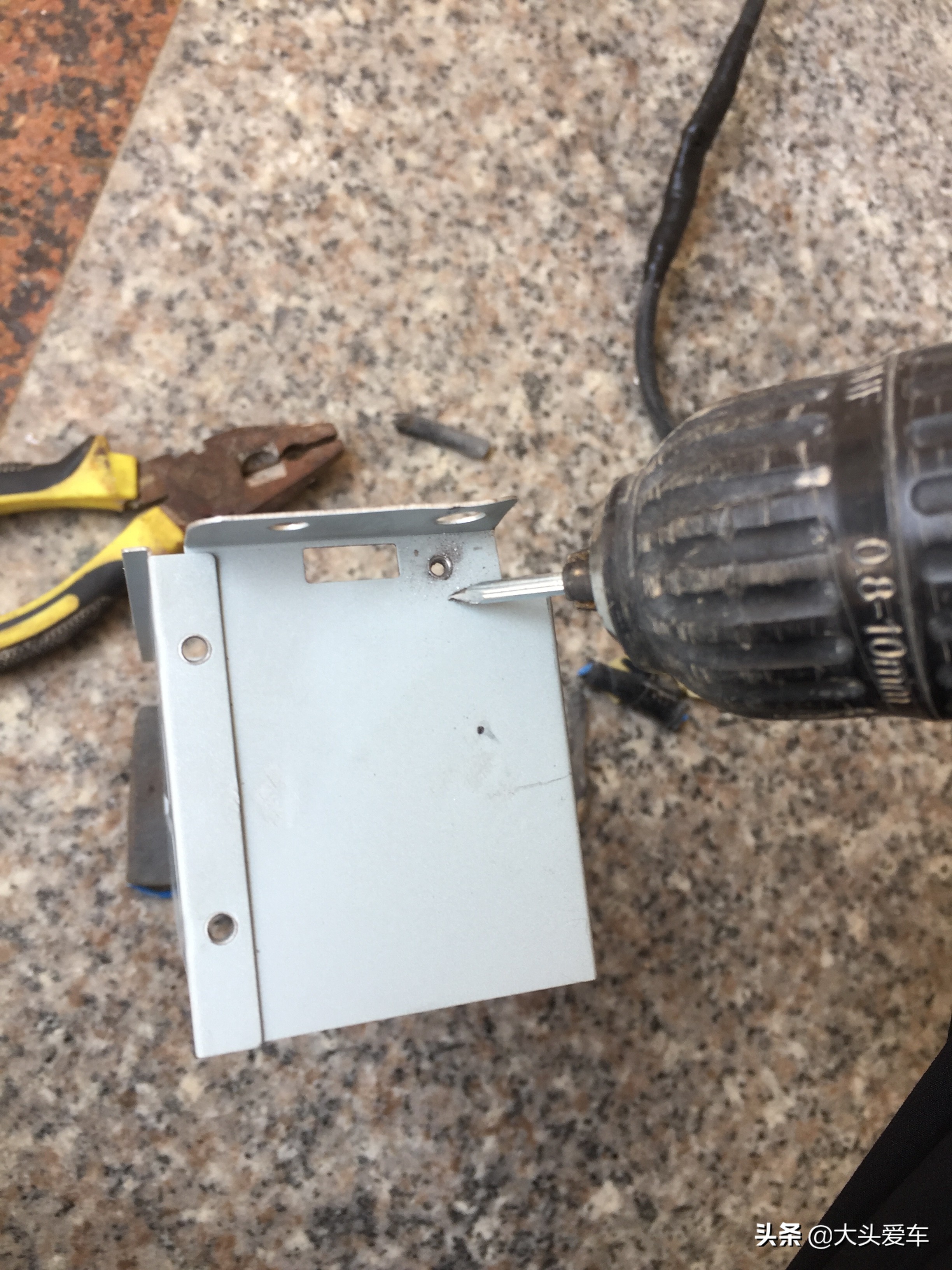 12年奔奔mini换收音机,长安奔奔mini收音机怎么用