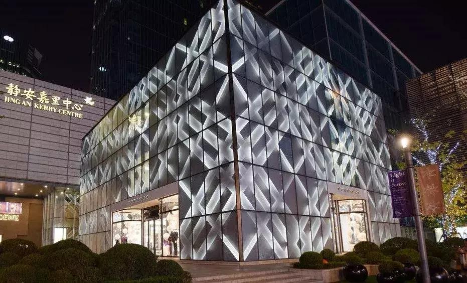 服装实体店生意不好怎么办,服装门店越来越难做