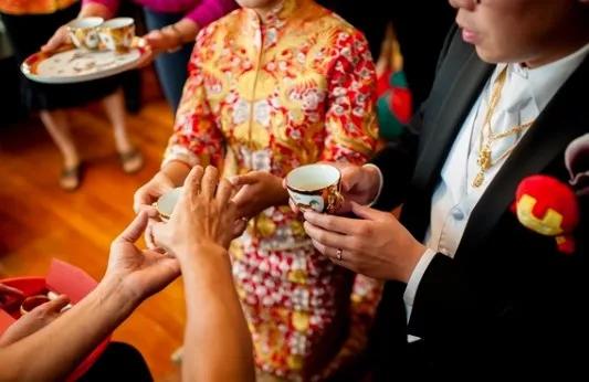 天津人结婚选日子,天津人结婚穿衣有讲究吗