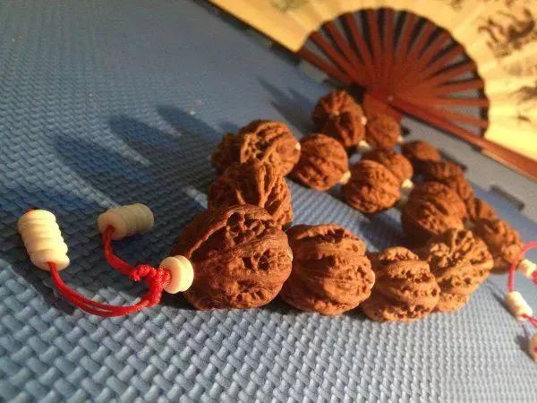 自己穿串配饰,穿串好看款式