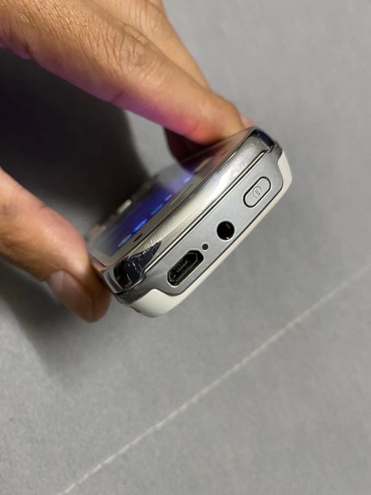 诺基亚n86和n95,诺基亚n86电池正负极