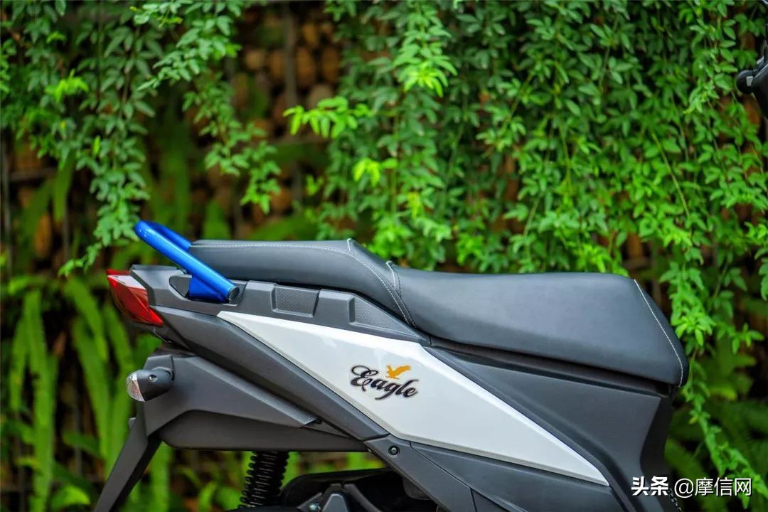 豪爵踏板supereagle125烟熏黑,豪爵eagle125详细测评