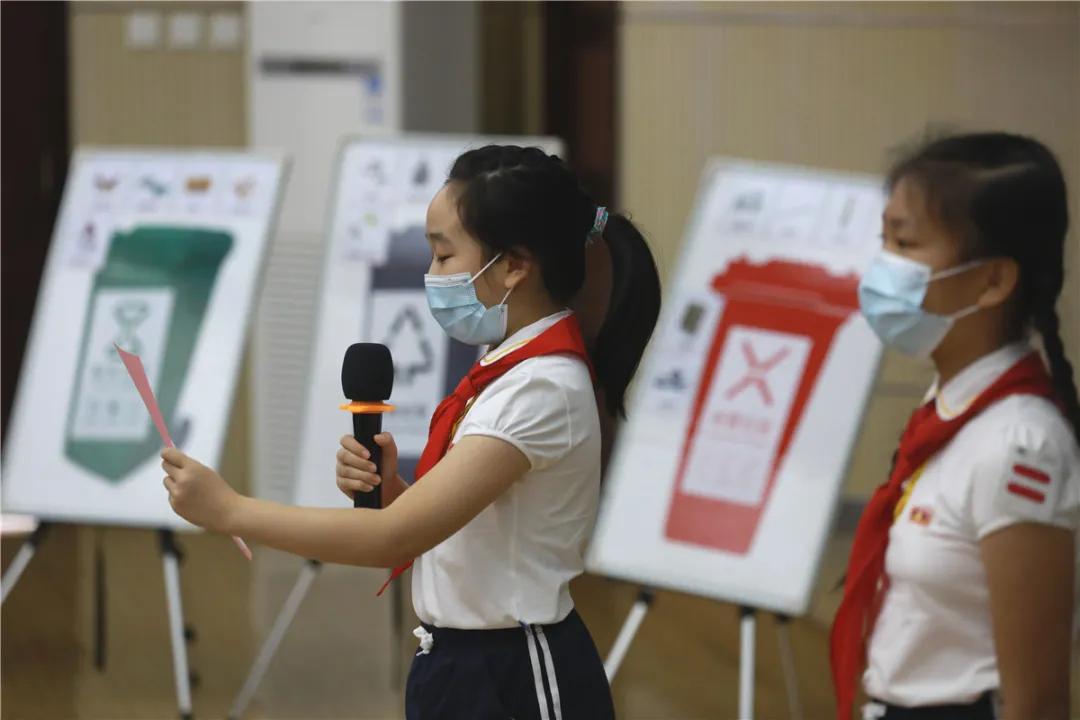 小学生争做新三好学生,新学期新气象人人争当小榜样