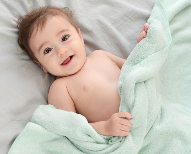 豪门小少爷他夫凭子贵小说 (一跤摔进顶级豪门)