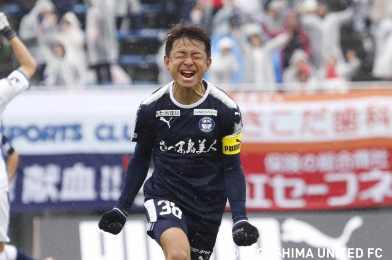 日乙首轮爆冷！门将愚蠢失误+半场狂进7球，鹿儿岛4-3掀翻德岛！