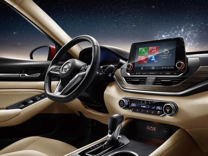 日产2021款天籁缺点真的多吗,新款天籁有哪些优缺点