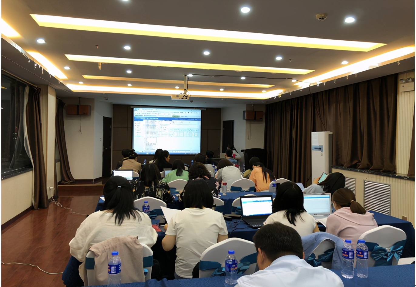 强化农村集体“三资”监管助推乡村振兴战略实施——西固区农业农村局举办农村集体资产年度清查培训班