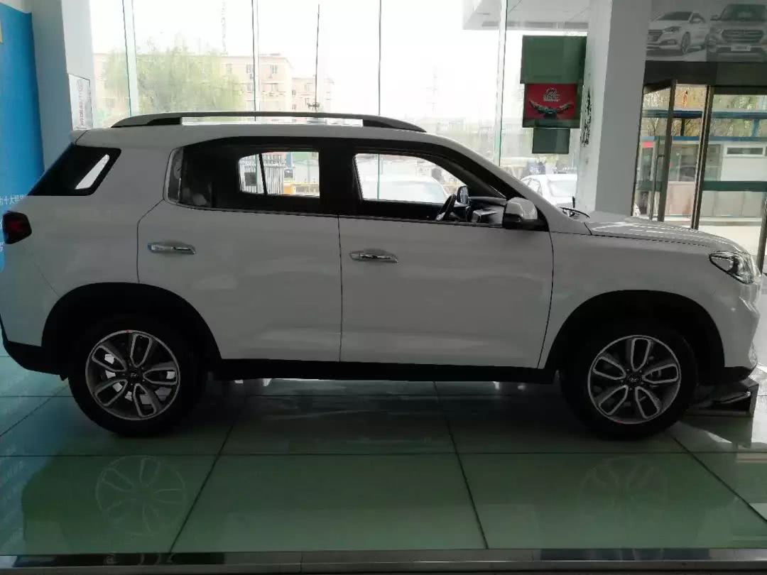 北京现代ix35顶配2.0,北京现代新款ix35高配