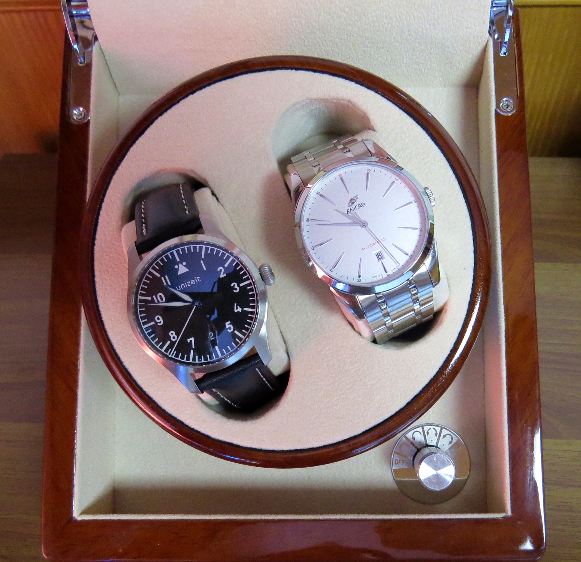 英纳格2750和英纳格160哪个好,英纳格手表的机芯怎么样