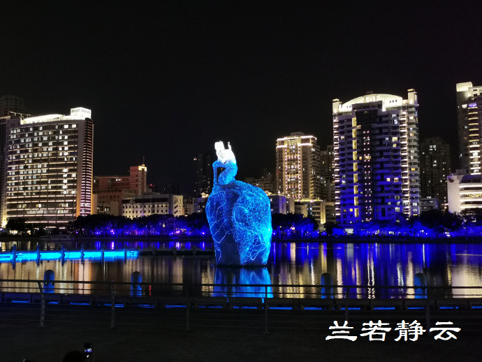 厦门源昌凯宾斯基吃一顿饭多少钱,厦门源昌凯宾斯基酒店大堂