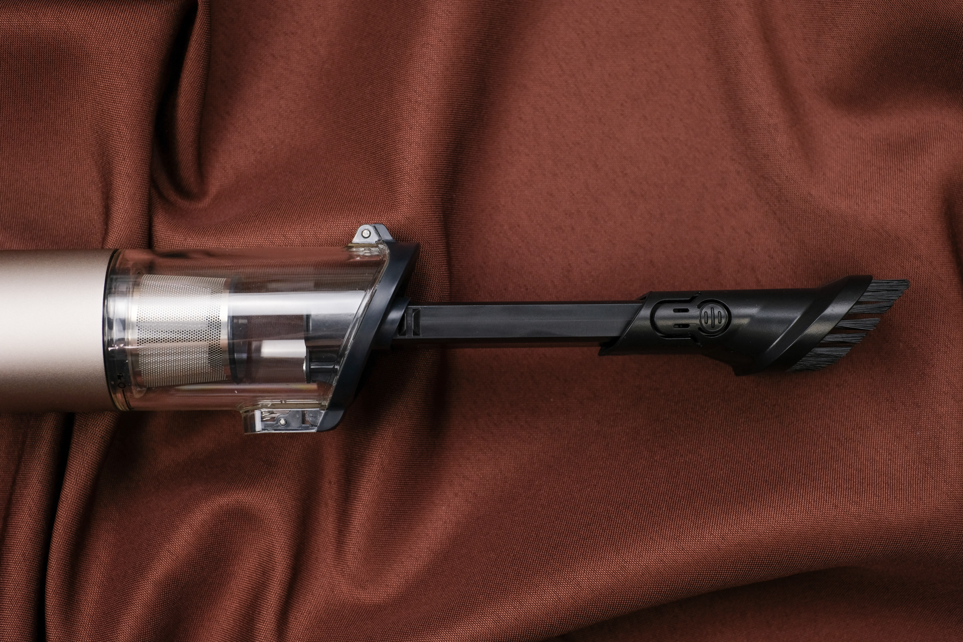 大吸力的便携式吸尘器真的好吗,好清理的家用吸尘器