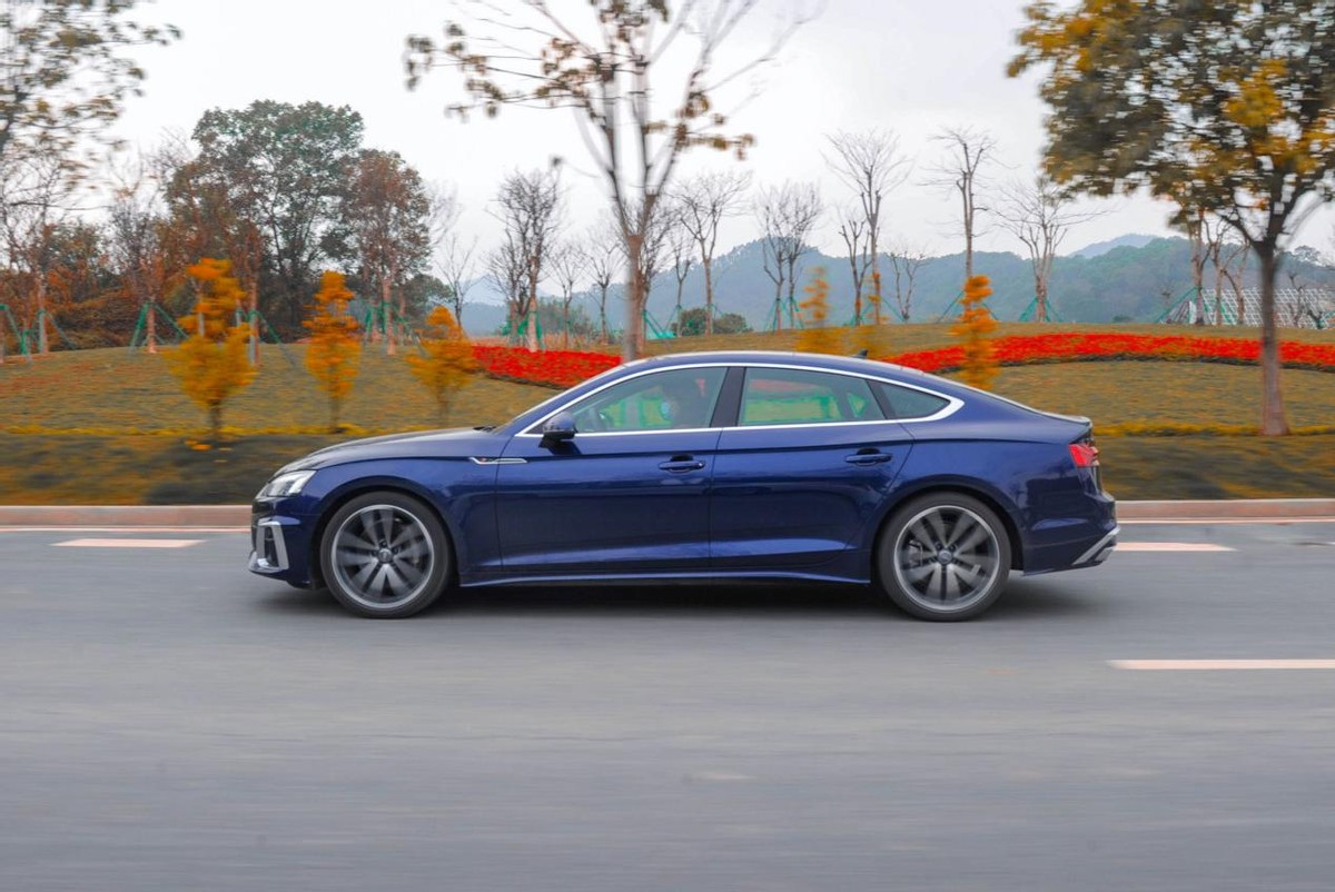 了解奥迪a5最新款,全新奥迪a5细节展示