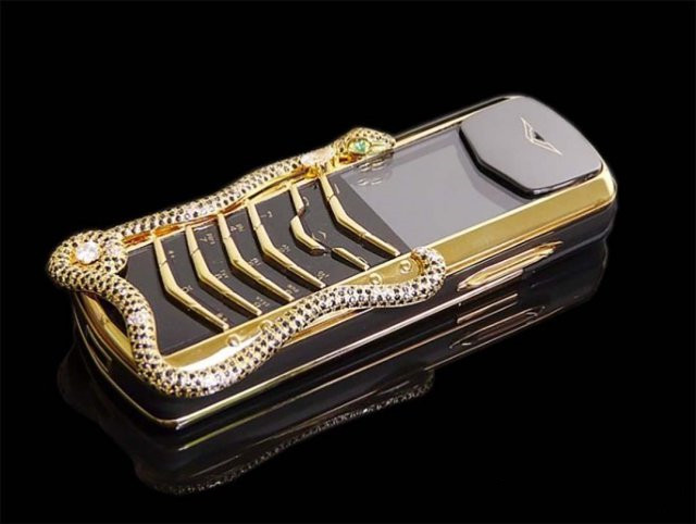 全球销售价格最贵手机排行榜，最贵的近1个亿人民币！