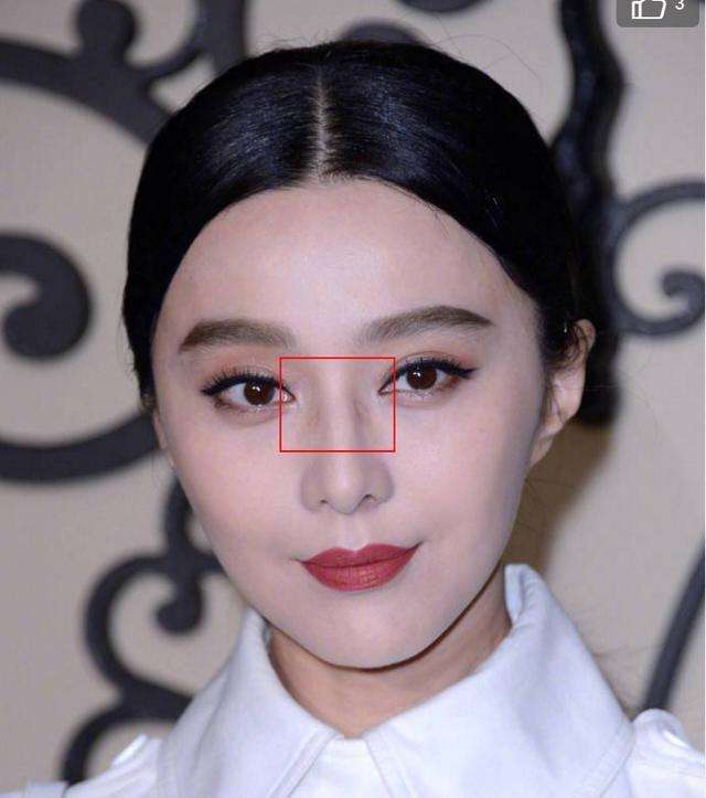 卡粉起皮怎么救,卡粉浮粉起皮脱妆怎么办