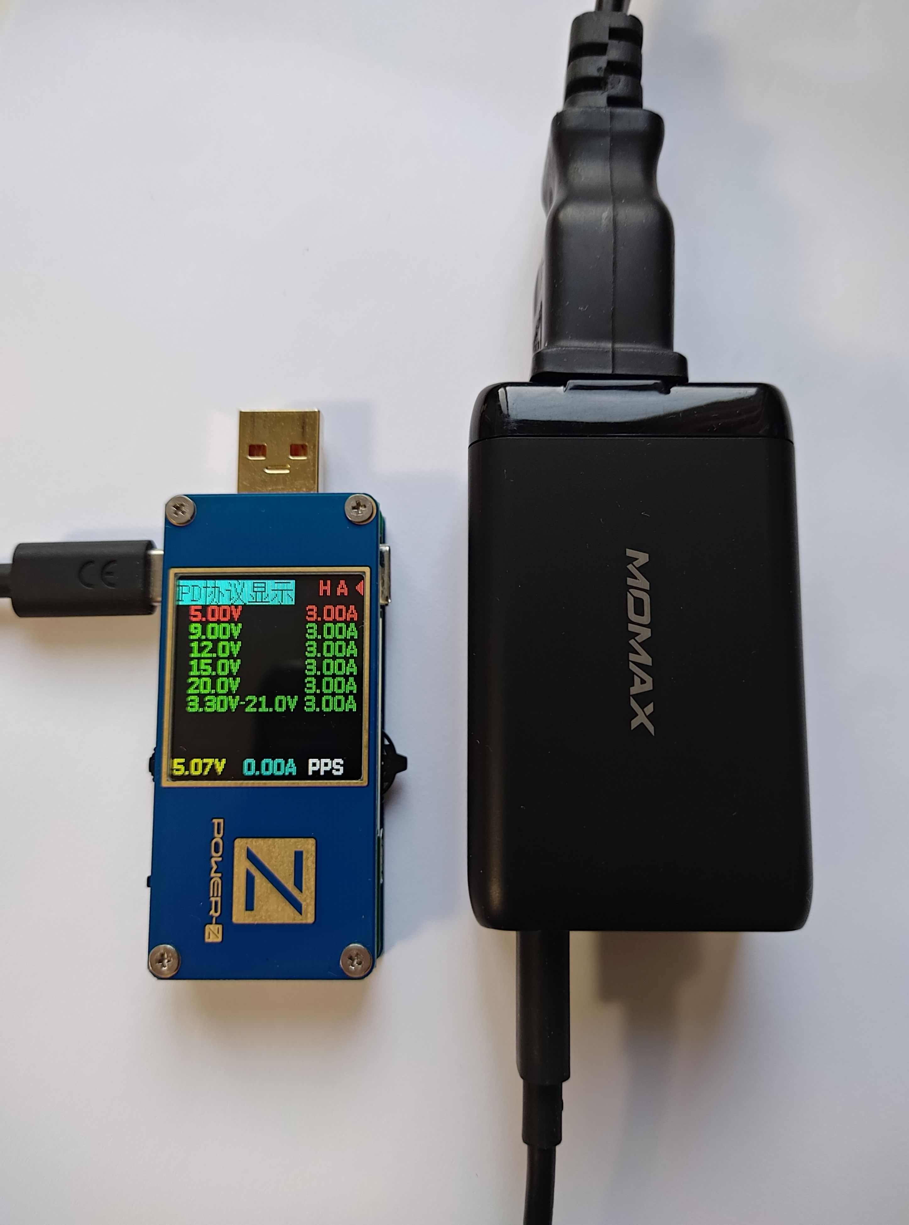 摩米士100w氮化镓和绿联100w氮化镓,momax摩米士65w氮化镓无线充电宝