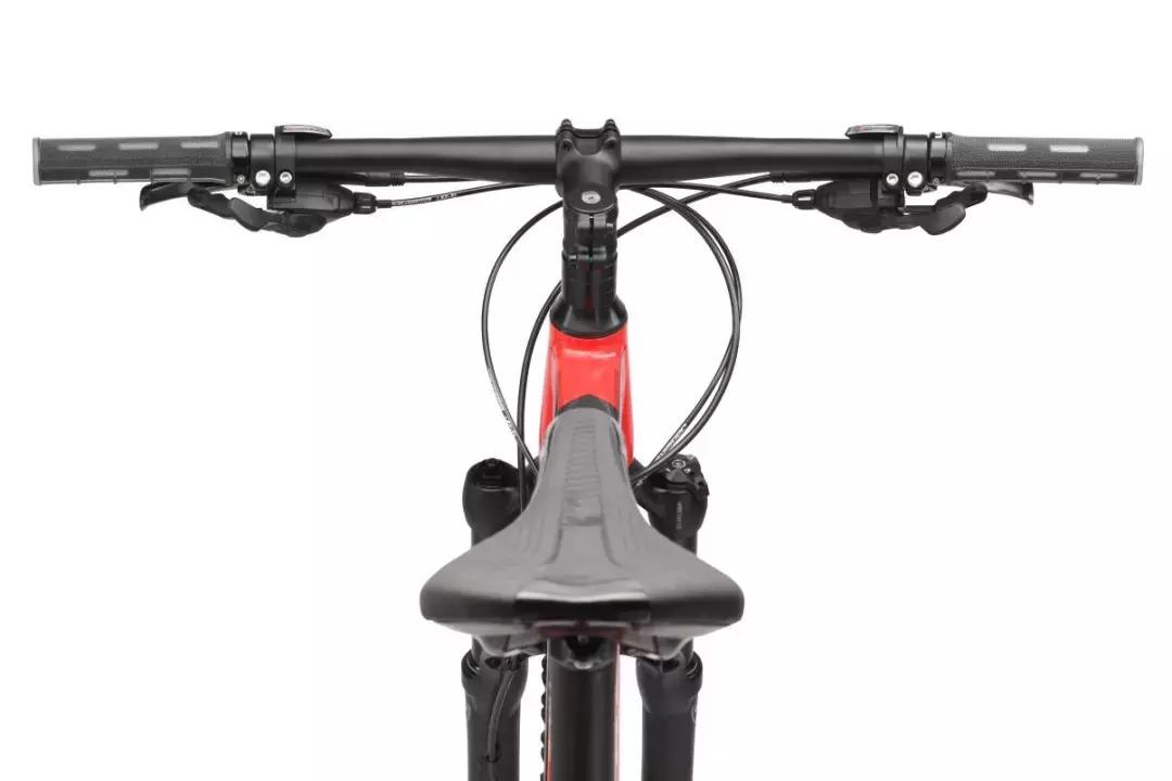 骑上马做自己的骑士,骑上最帅的车做最靓的仔