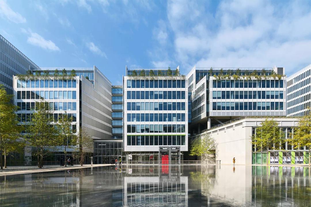 为什么江南布衣这么贵,江南布衣为什么这么稳