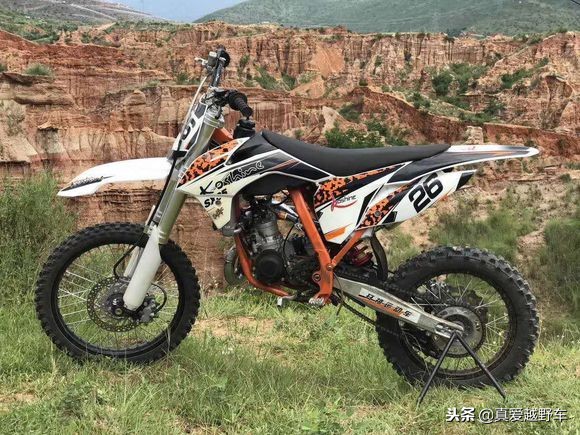一分钟带你了解越野摩托,一分钟带你了解越野摩托车