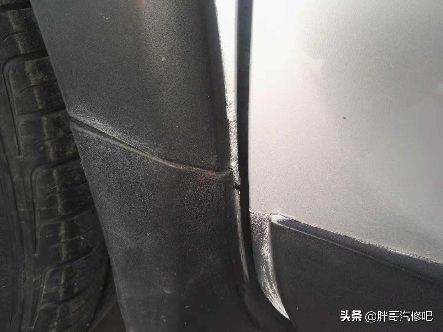 城市跨界运动小越野，马路牙子随便上，两万多元二手挂价