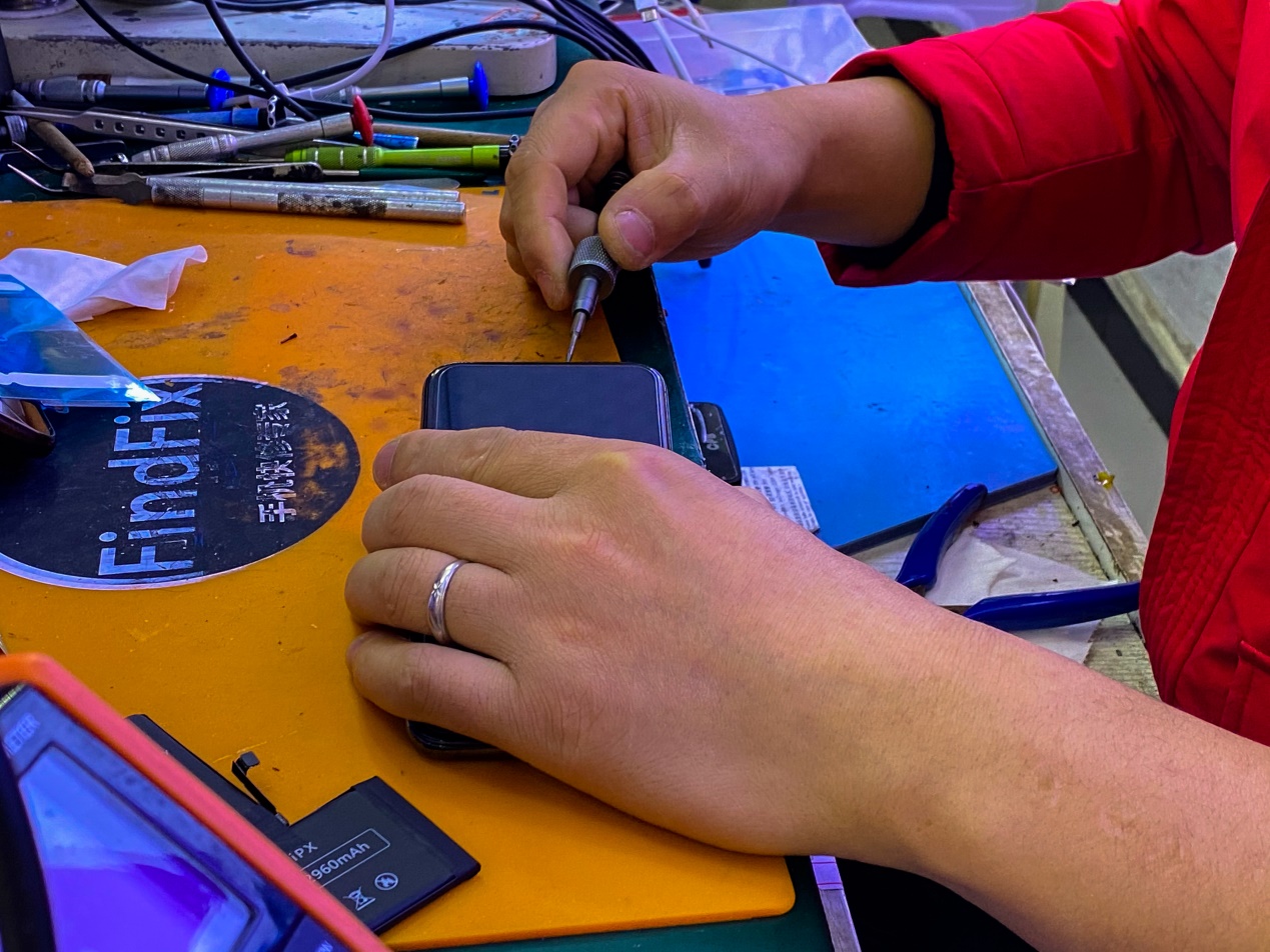 发布的新机不满意?换块电池战三年——电魔术锂电池体验