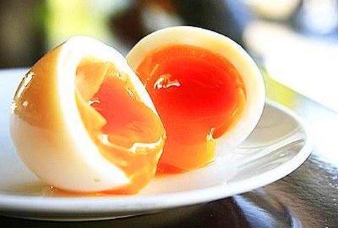 泡过温泉后爆火成长白山网红！“神水”煮的温泉蛋蛋白酷似果冻