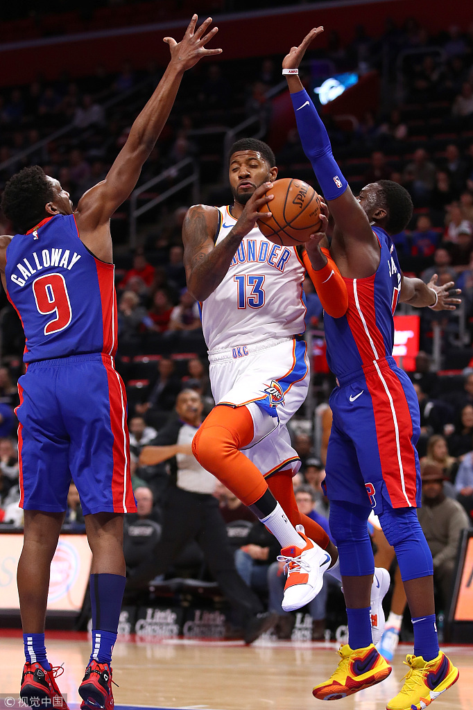 NBA今日球鞋精选:新配色UACurry5来了!库里穿它致敬老爹