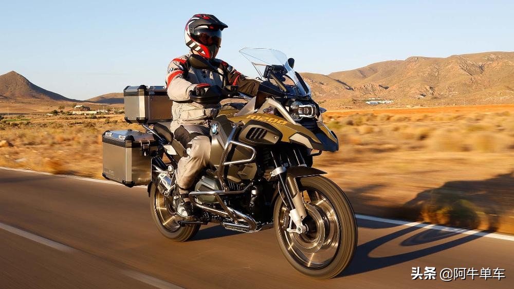 哪种摩托车骑起来安全,摩托车如何骑才安全视频